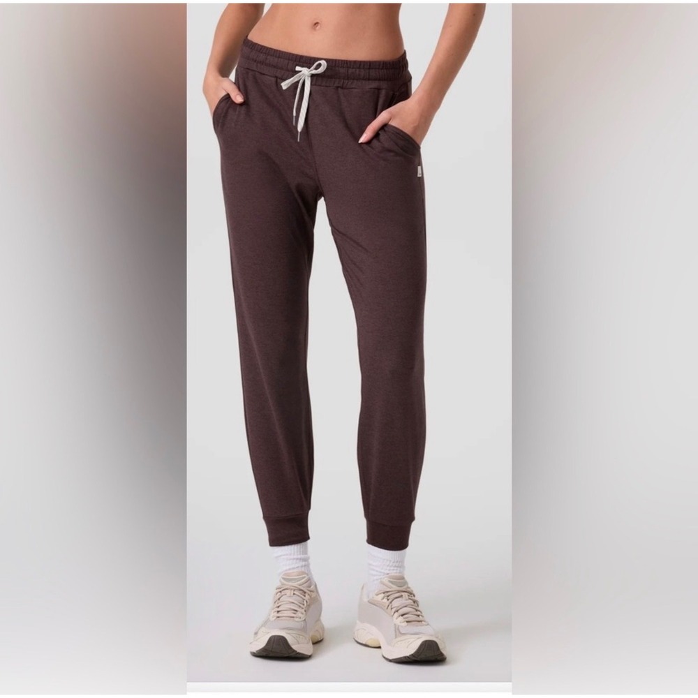 NWOT Vuori Performance joggers S Java brown athleisure athletic active casual